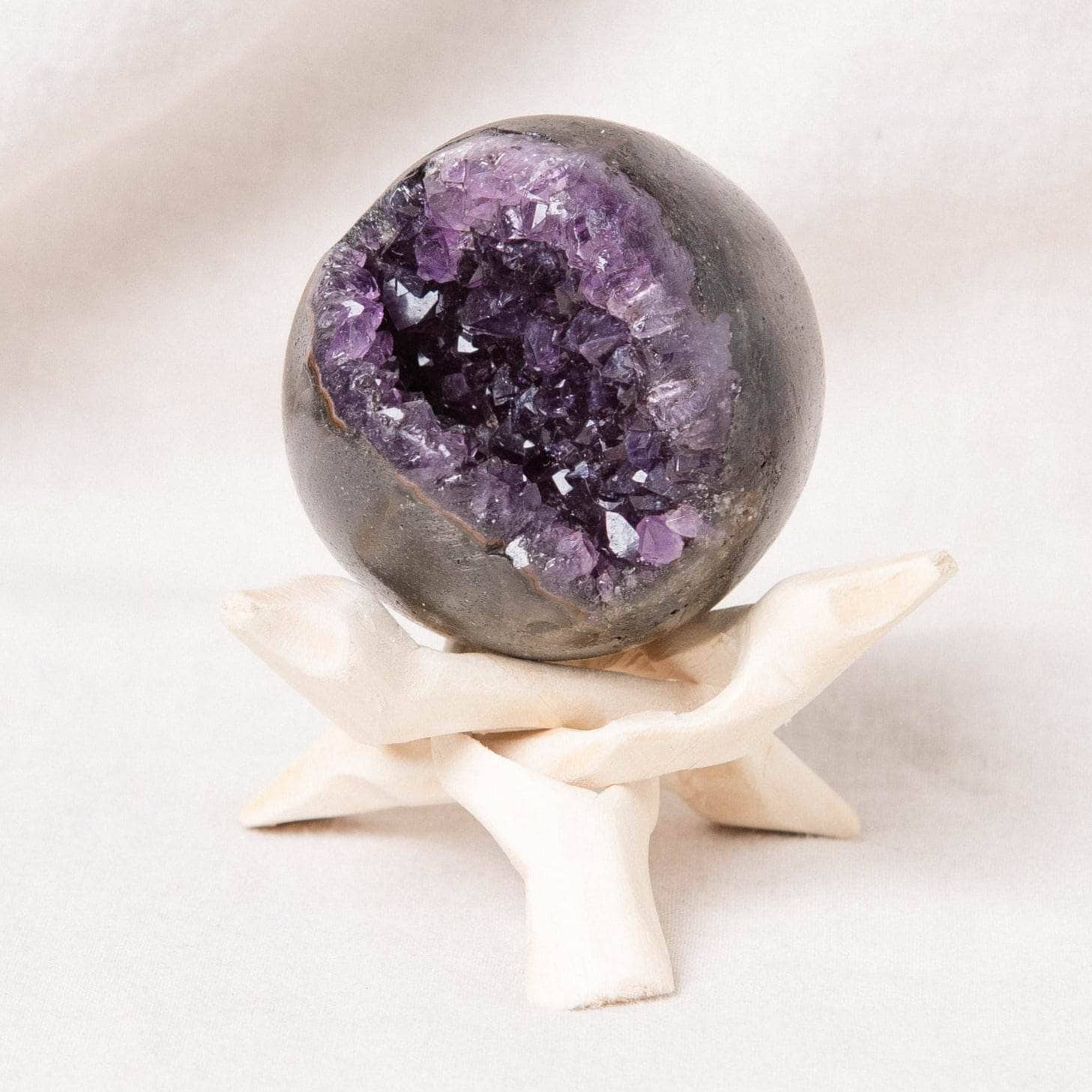 Genuine Amethyst Geode with Tripod Genuine Amethyst Geode with Tripod