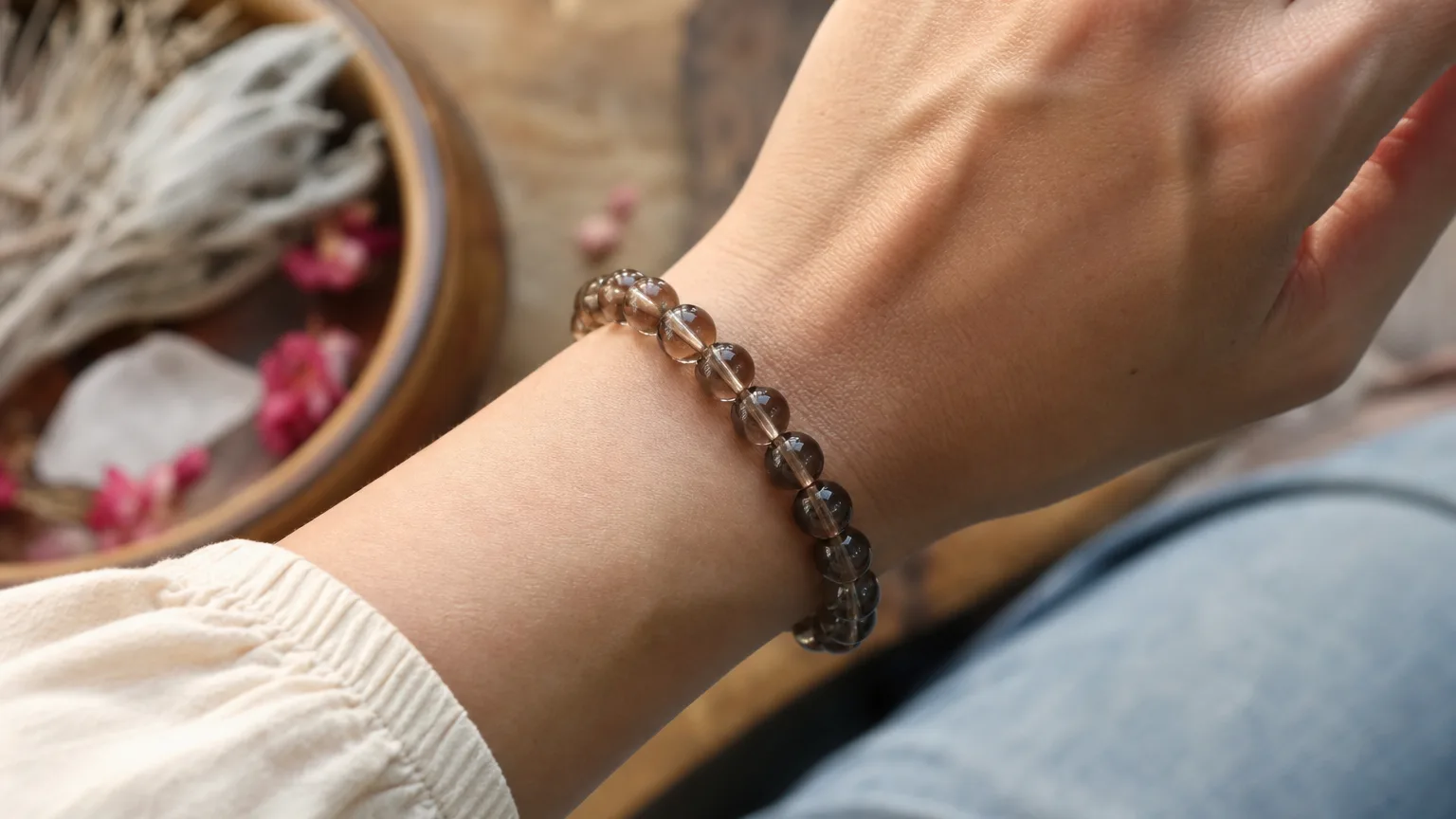 Smoky quartz bracelet benefits for grounding and stress relief